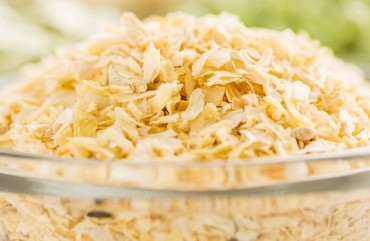 Onion Flakes - Onion Powder